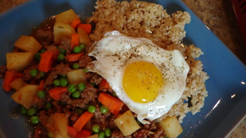 Easy Giniling (Picadillo) Recipe with fried egg